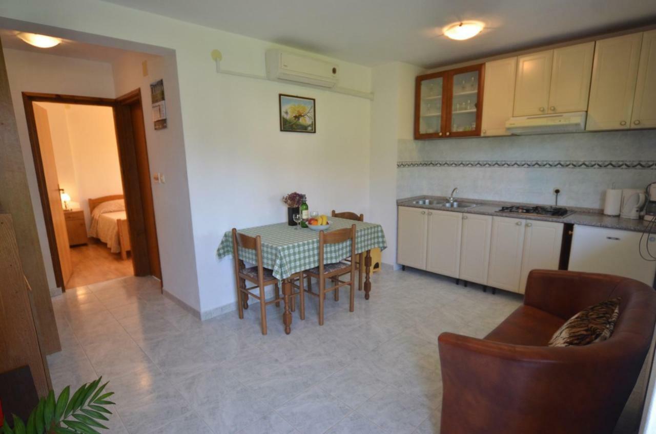 Koreni Apartments Rovinj Exteriör bild